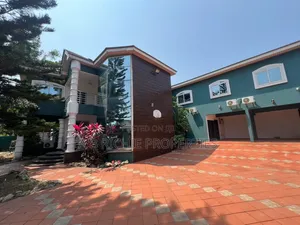 8bdrm Mansion in Ab Richie Properties, Tseaddo for rent