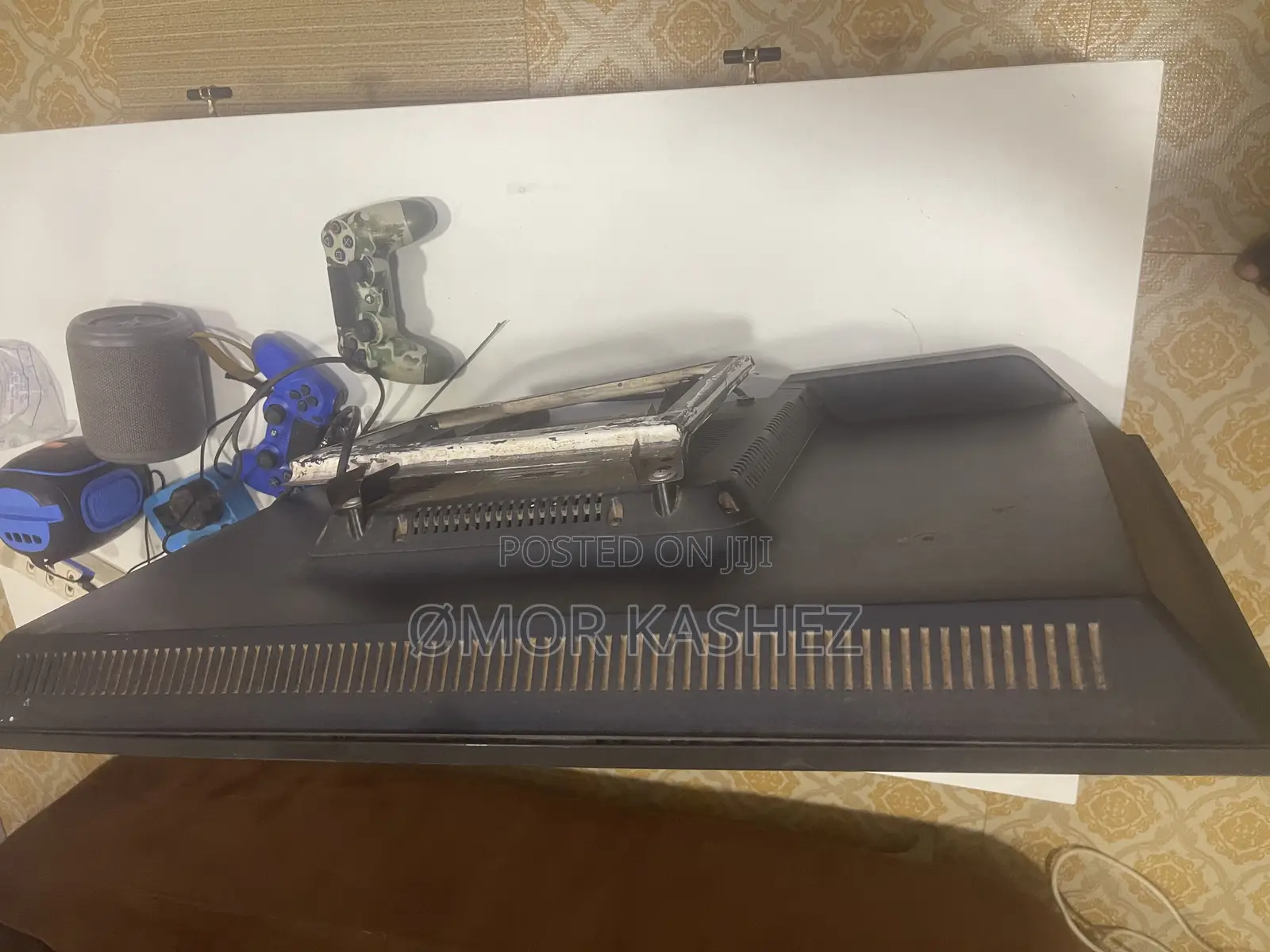Nasco 32 Inches Digital TV
