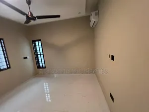 4bdrm House in Ab Richie Properties, Baatsona Total for sale
