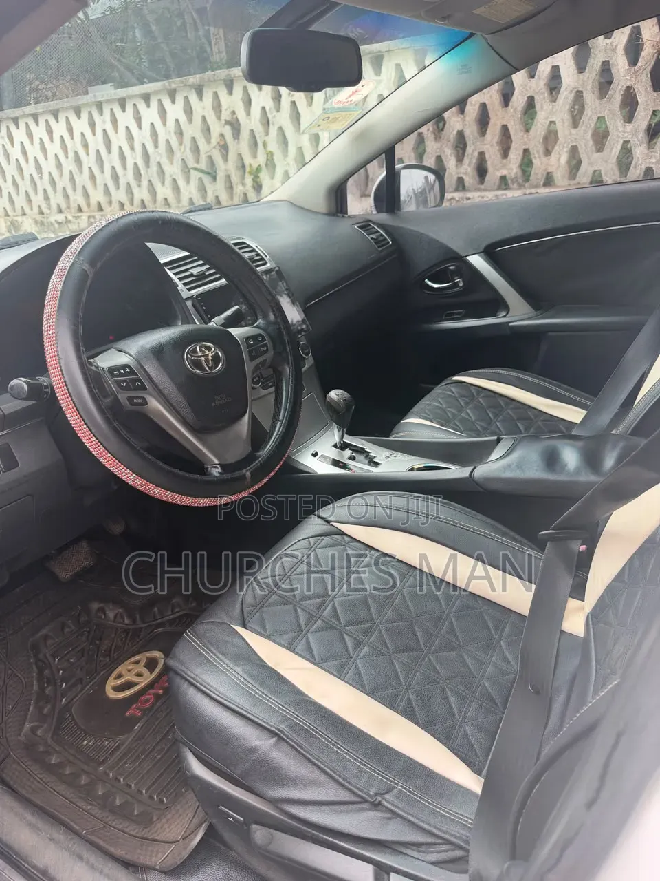 Toyota Avensis 2015 White