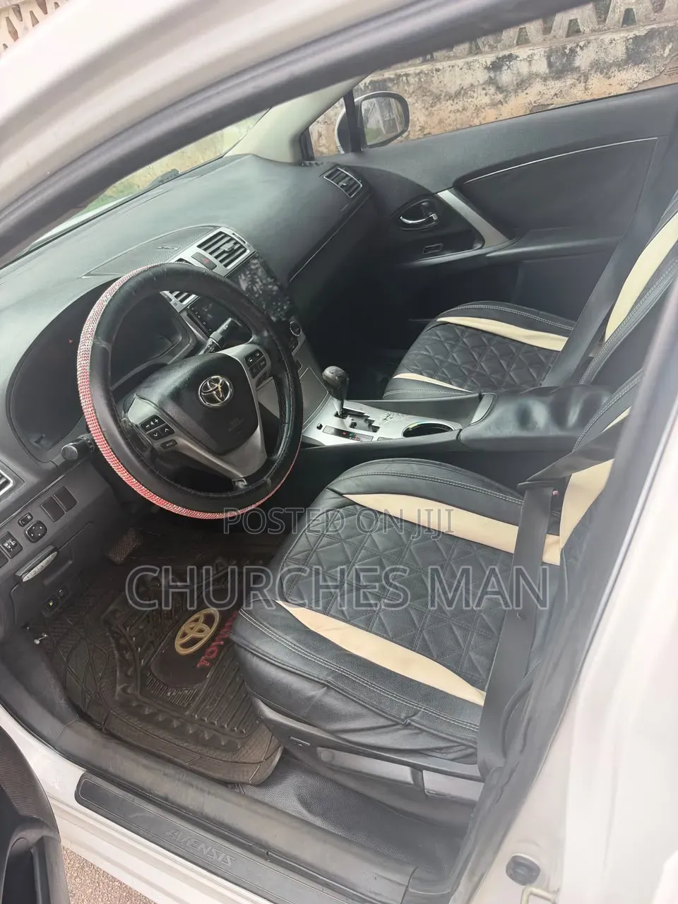 Toyota Avensis 2015 White