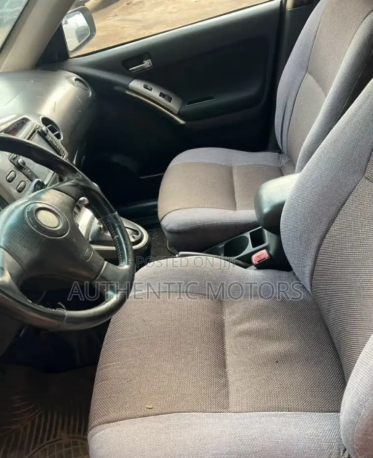 Toyota Matrix 2007 Silver