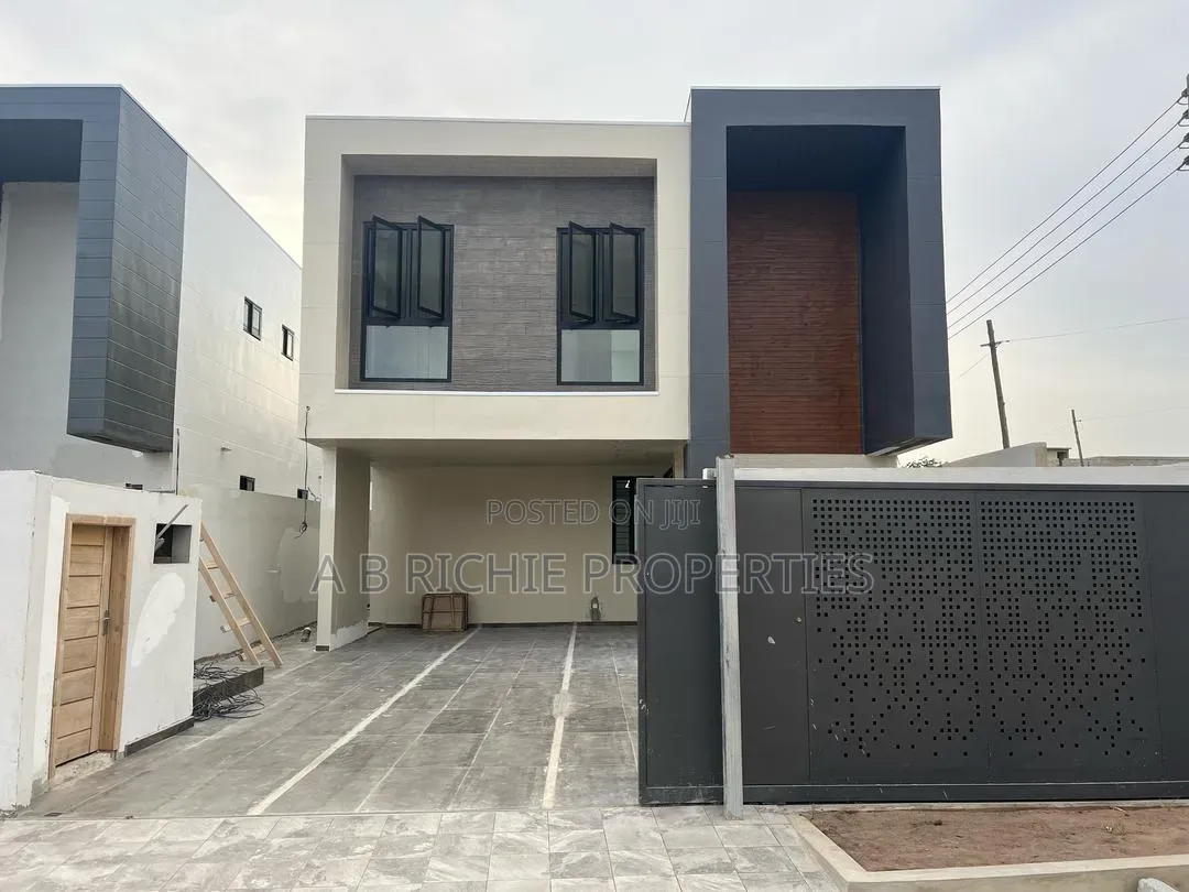 4bdrm House in Ab Richie Properties, Tseaddo for sale