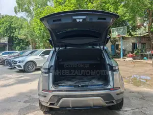 Land Rover Range Rover Evoque 2023
