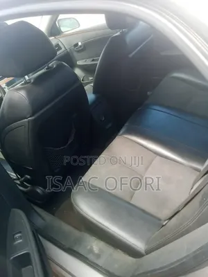 Chevrolet Malibu 2010 Silver