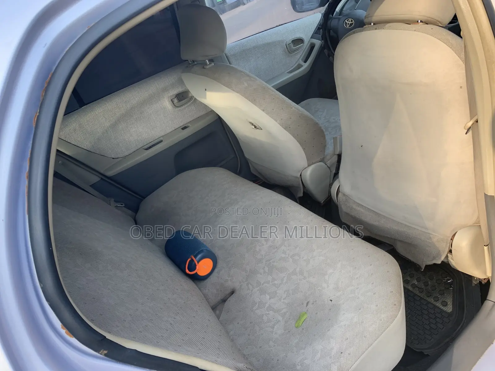 Toyota Vitz 2010 Gray