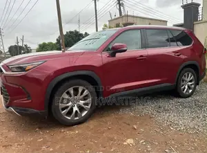 Toyota Grand Highlander 2024 Burgundy
