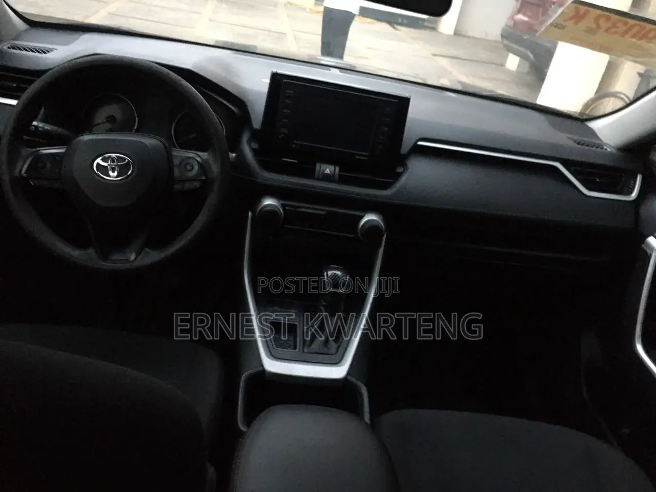 Toyota RAV4 LE 2022 Black