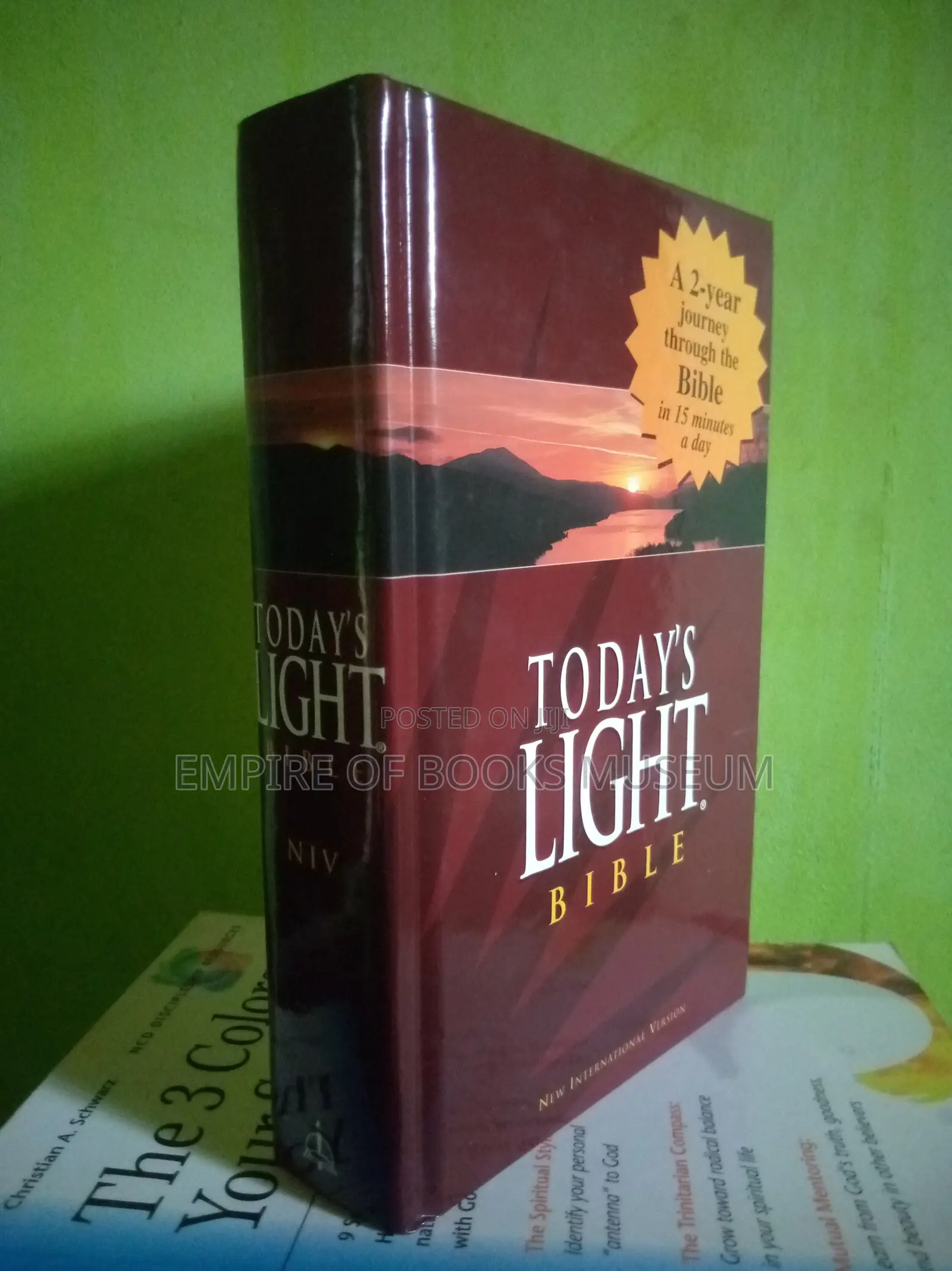 Today's Light Bible-Niv