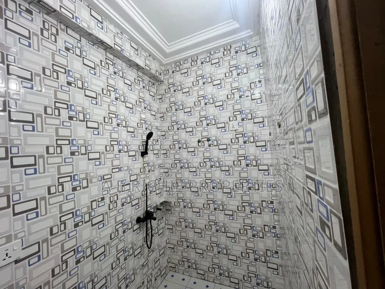 2bdrm Apartment in Ab Richie Properties, Tseaddo for rent