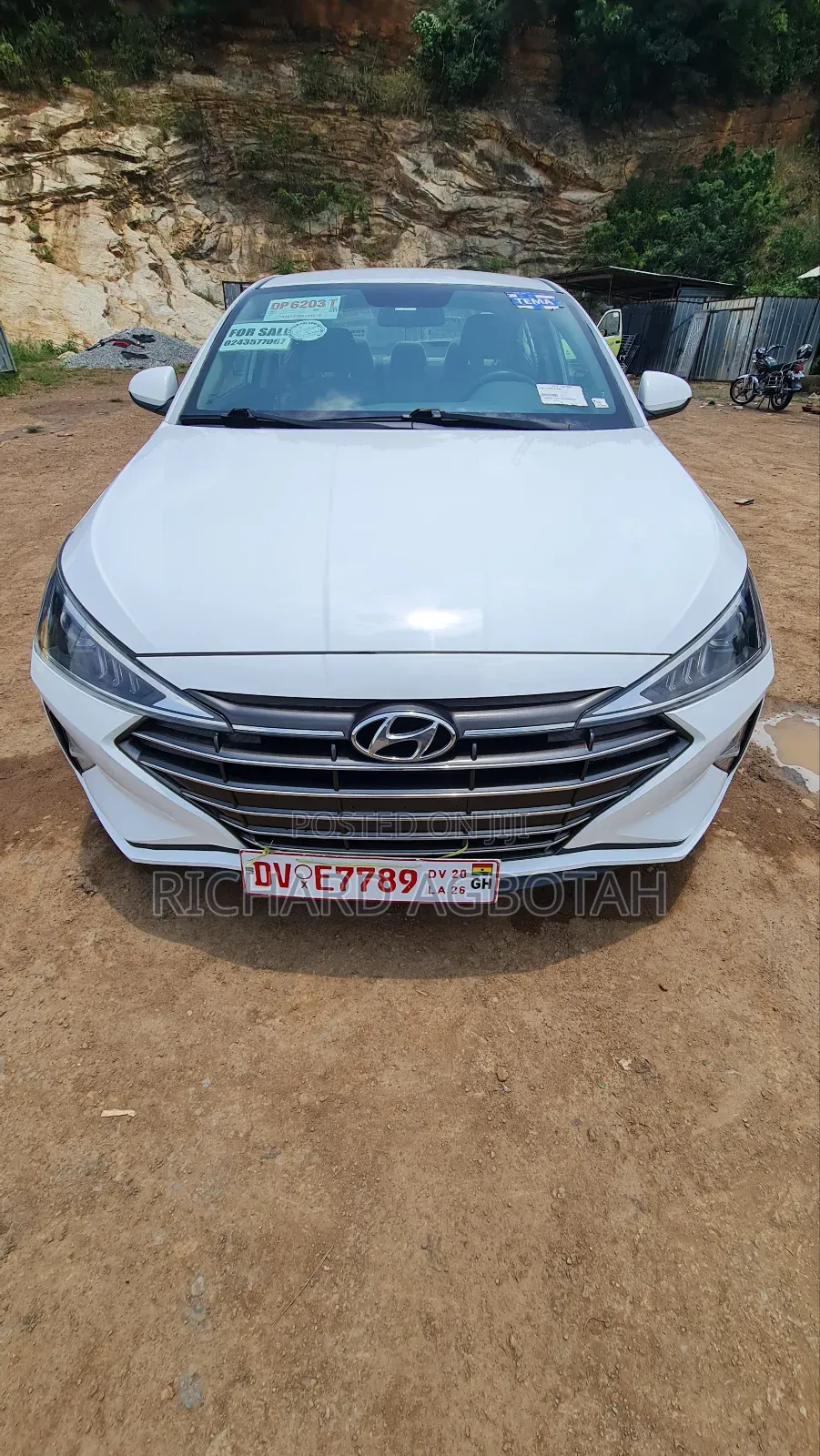 Hyundai Elantra SE 2019 White