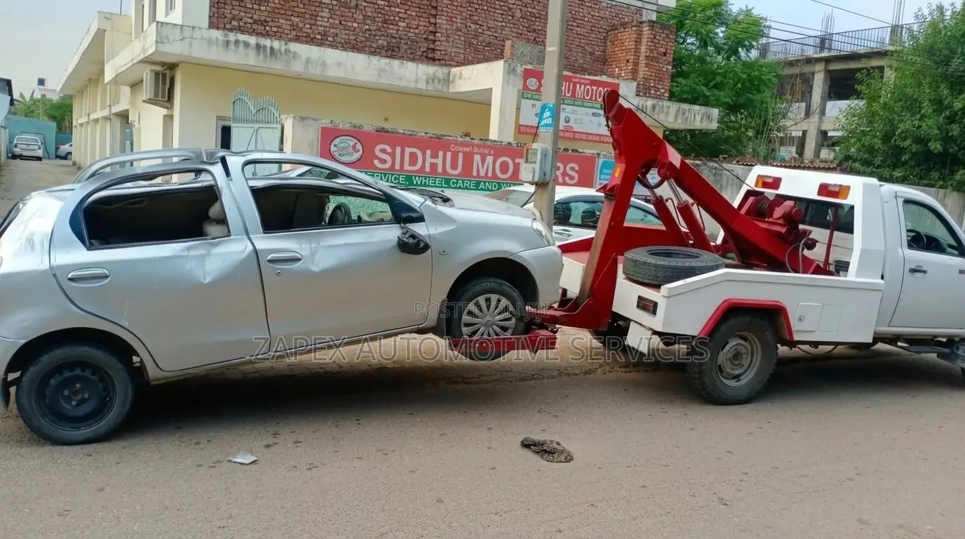 Zapex Towing Services in Madina