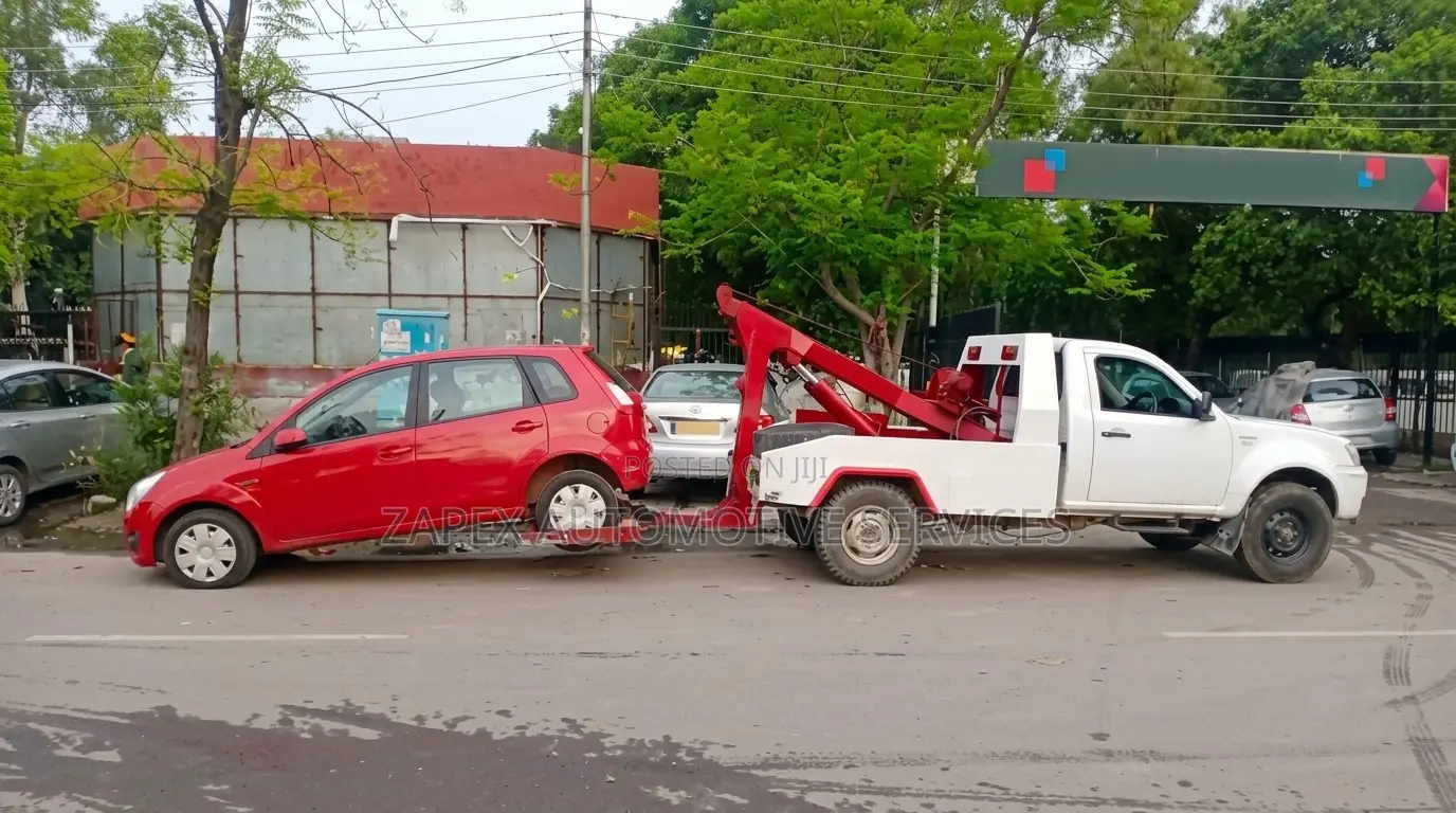 Zapex Towing Services in Airports Residential Area