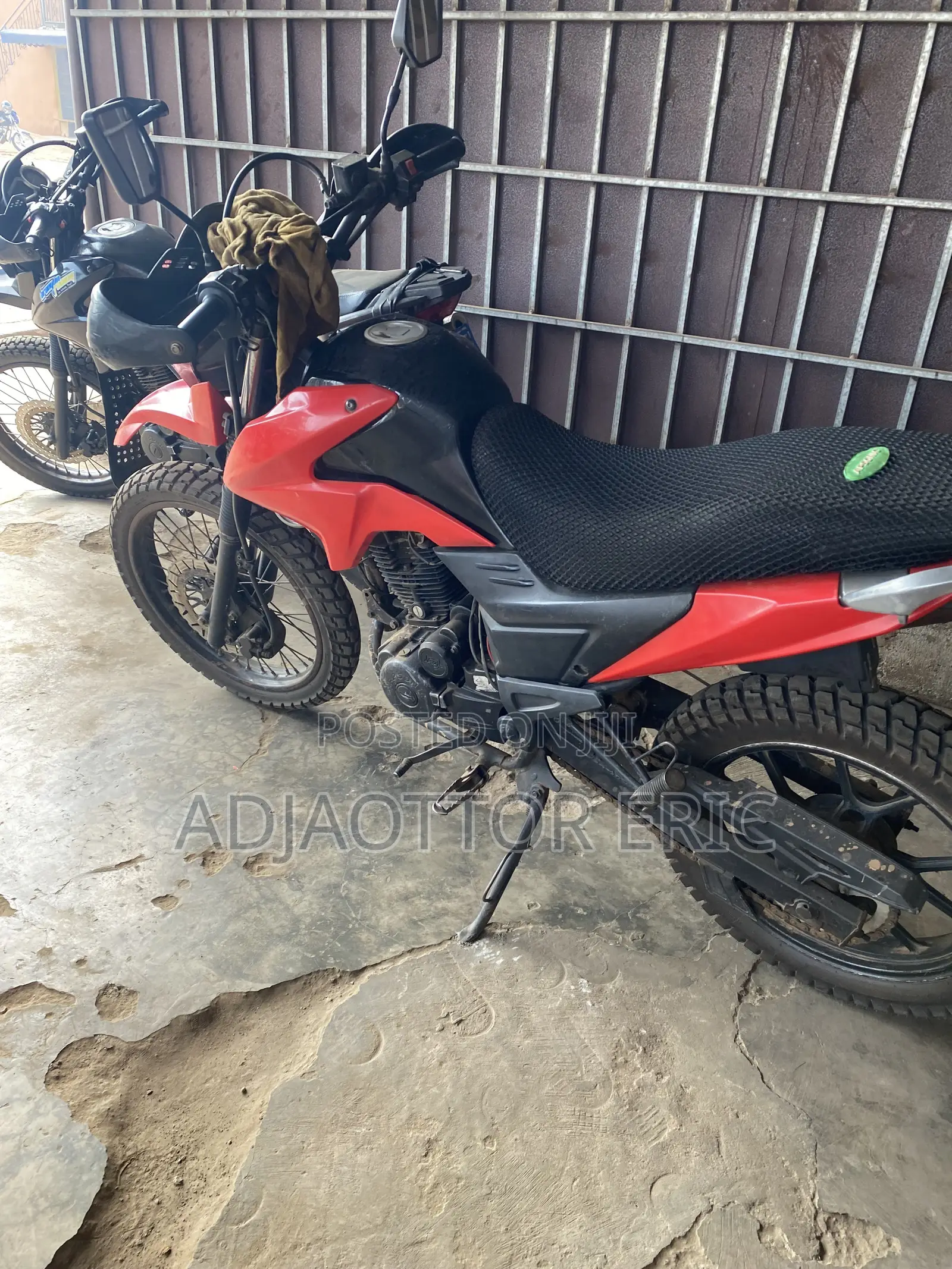Apsonic AP200GY-3 2022 Red