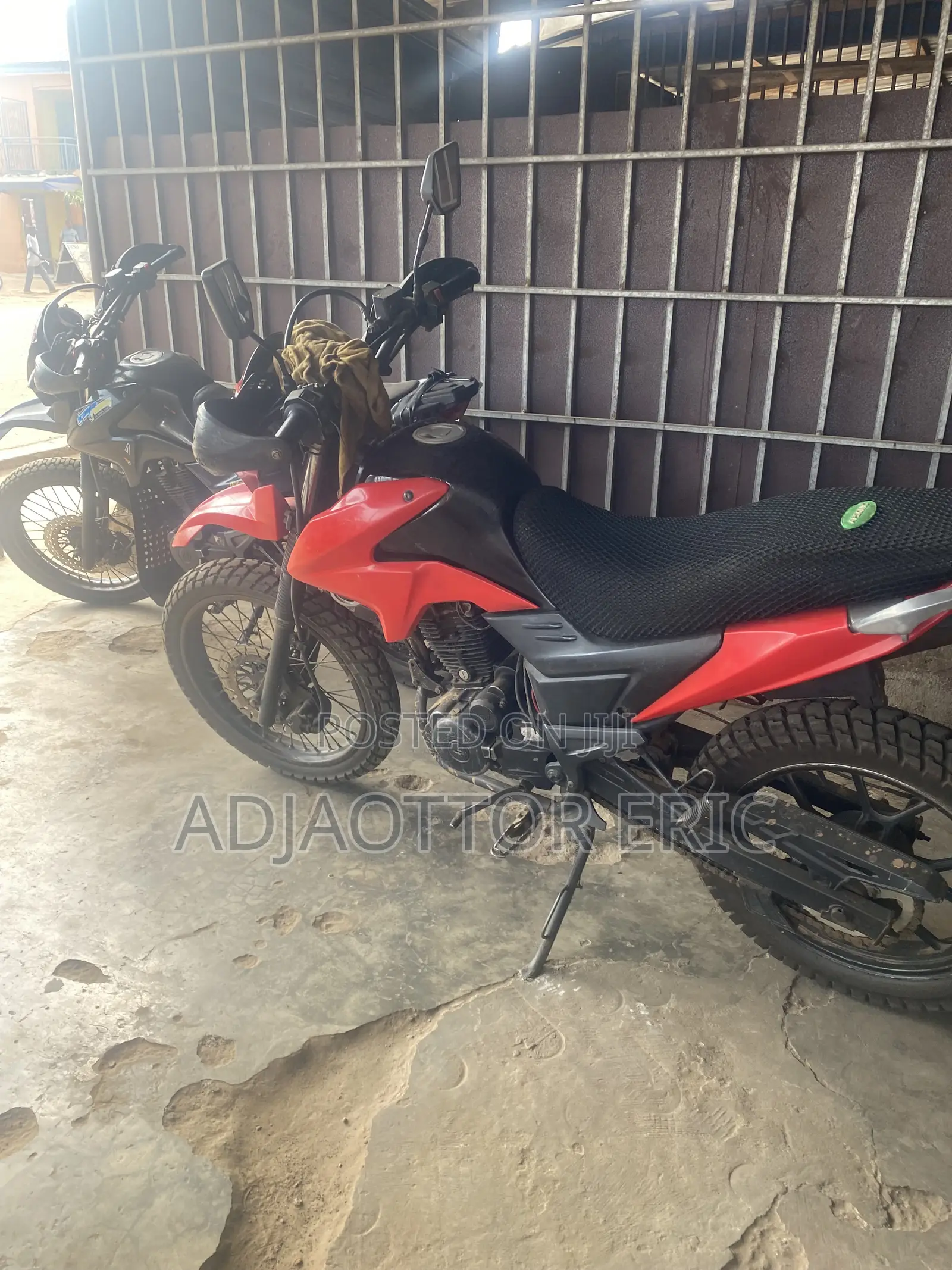 Apsonic AP200GY-3 2022 Red