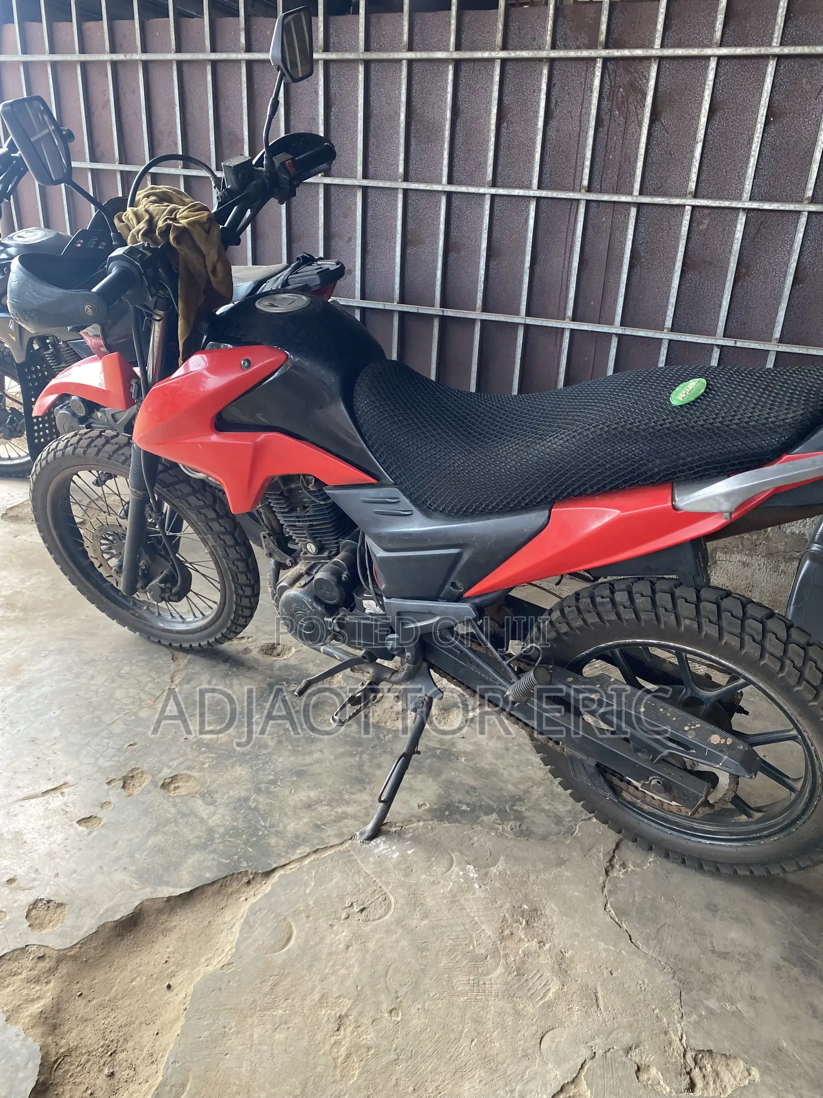 Apsonic AP200GY-3 2022 Red