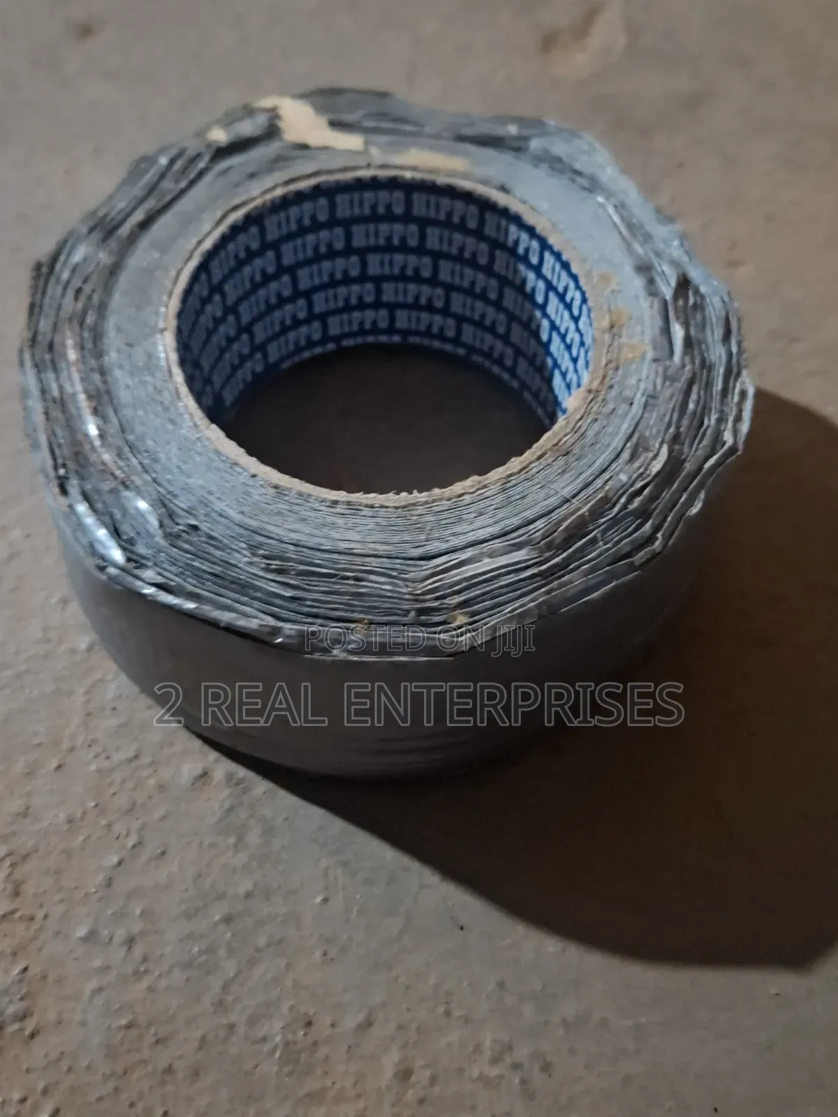 Hippo Heavy Duty Cloth Duct Tape in Silver/Grey