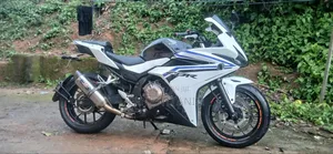 Honda CBR 2021 White