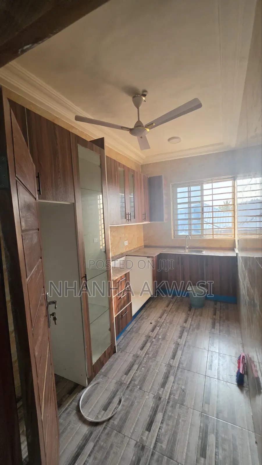2bdrm Apartment in Klagon, Sakumono for rent