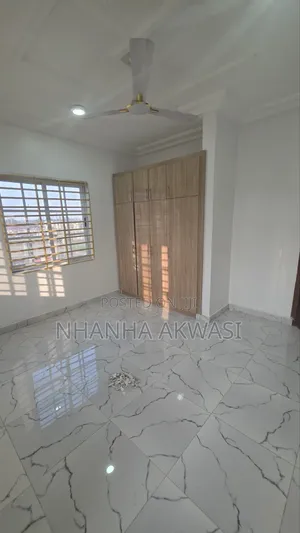 2bdrm Apartment in Klagon, Sakumono for rent