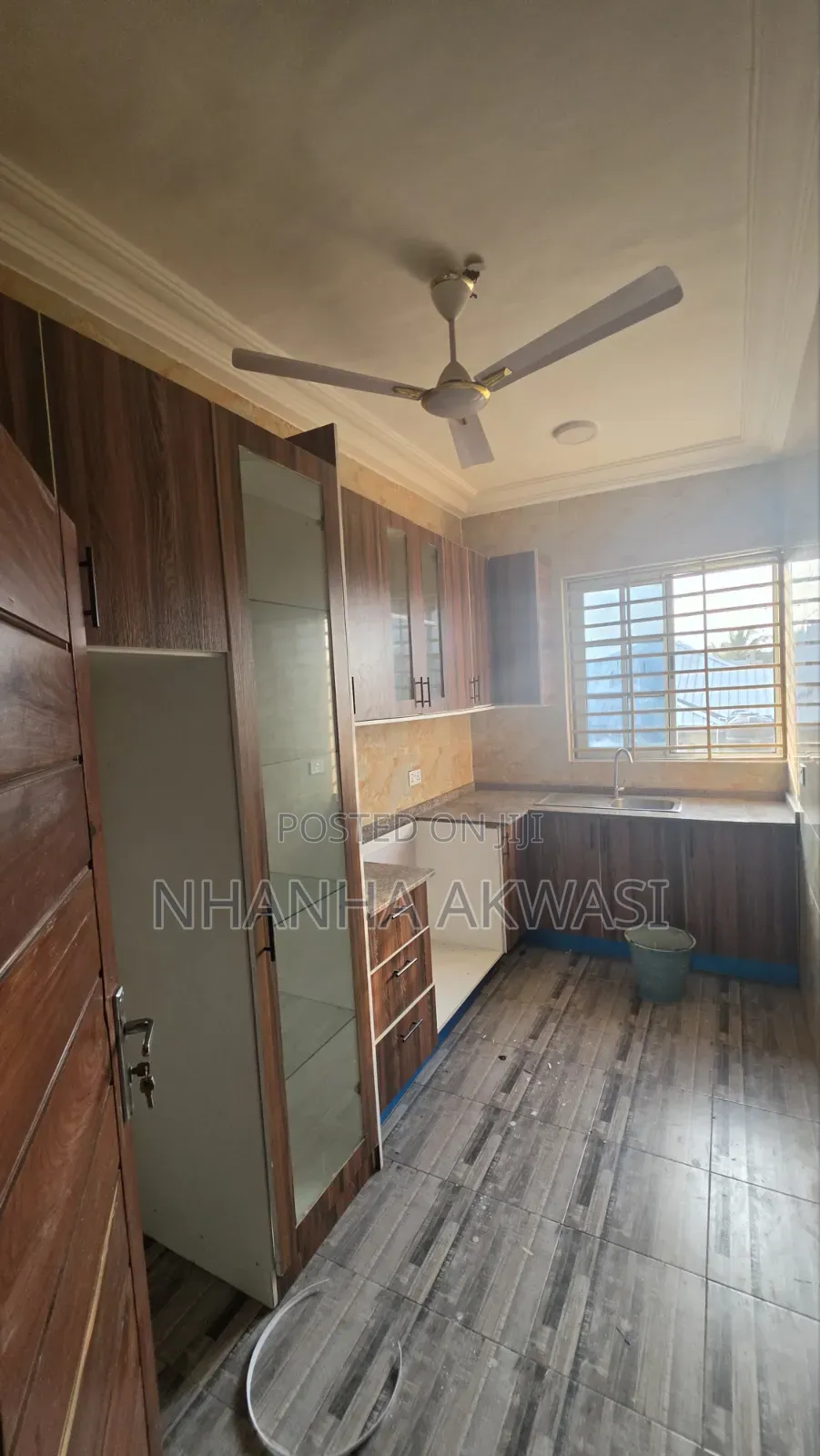 2bdrm Apartment in Klagon, Sakumono for rent