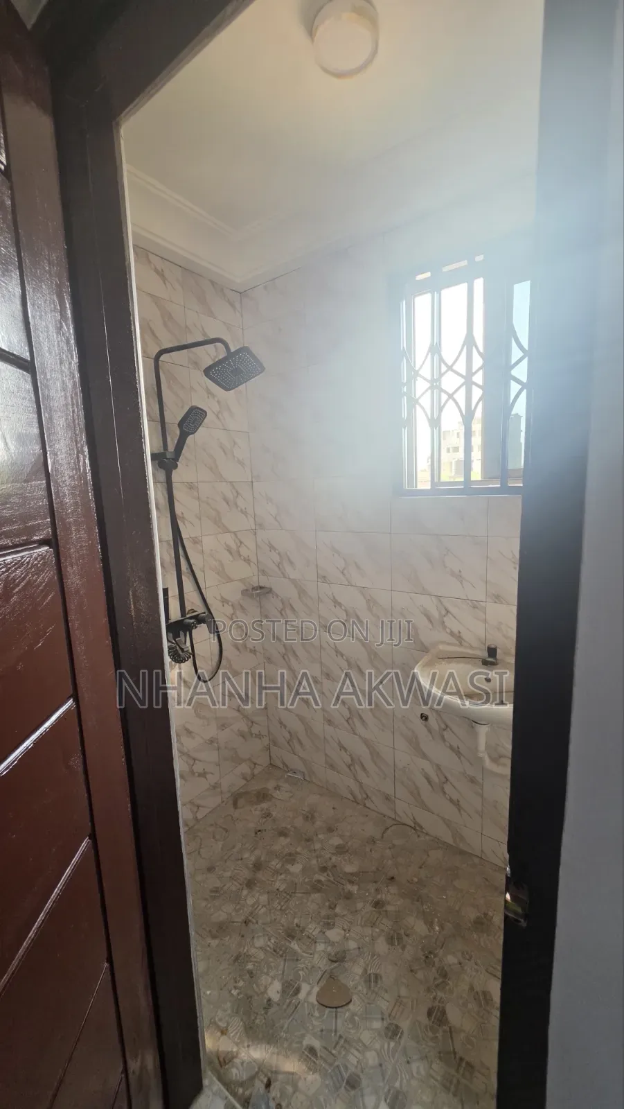 1bdrm Apartment in Lashibi Mf, Sakumono for rent