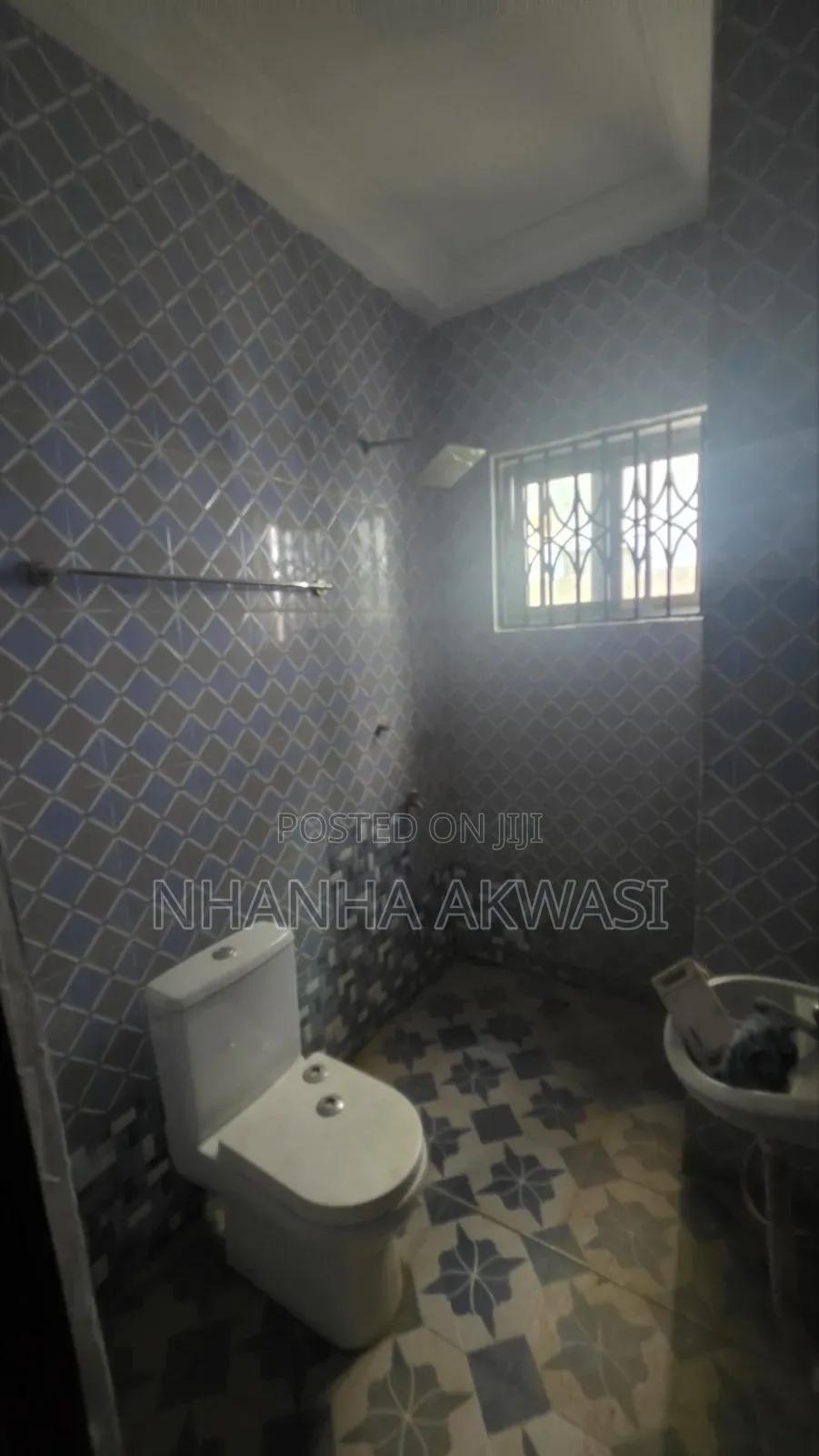 1bdrm Apartment in Lashibi Mf, Sakumono for rent