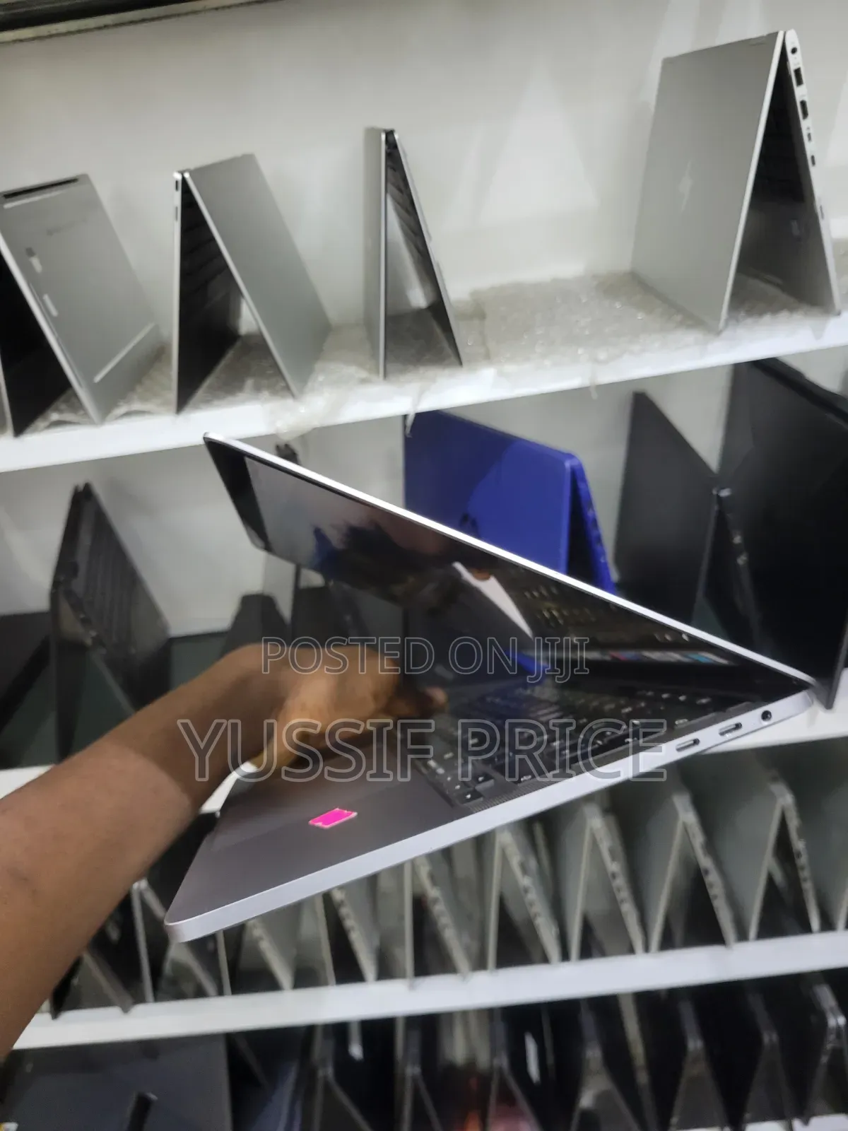 Laptop Apple MacBook Pro 2020 32GB Intel Core i7 SSD 2T