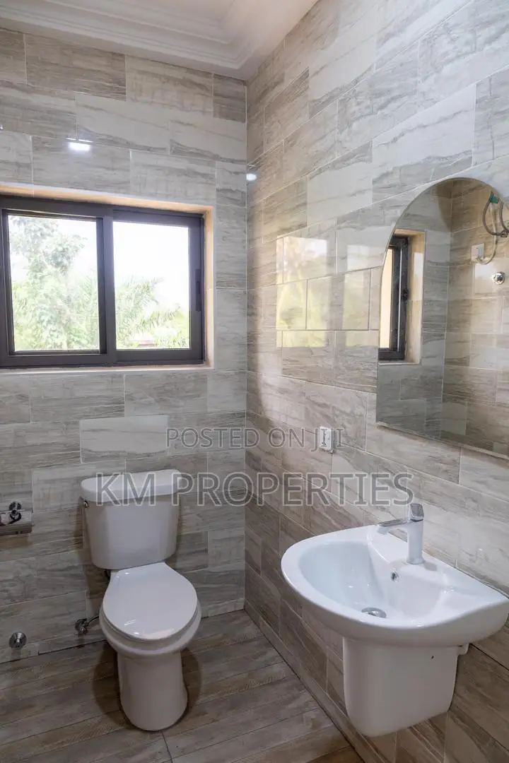4bdrm Duplex in Agbogba for rent