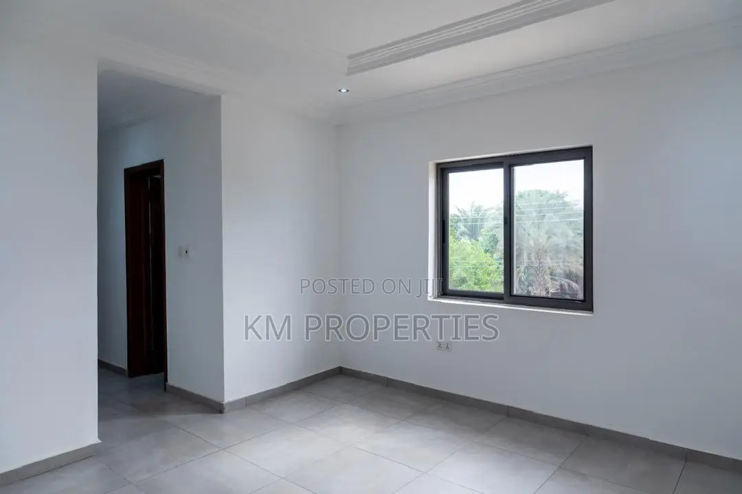 4bdrm Duplex in Agbogba for rent