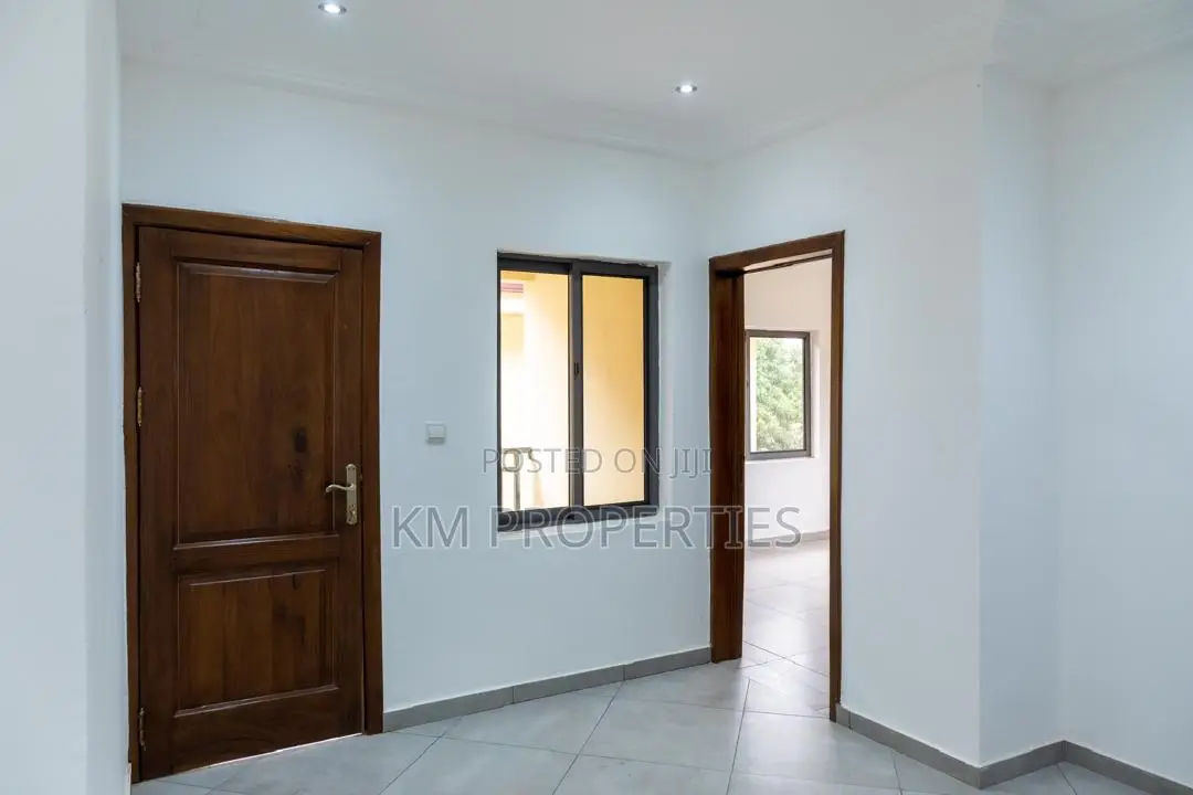 4bdrm Duplex in Agbogba for rent