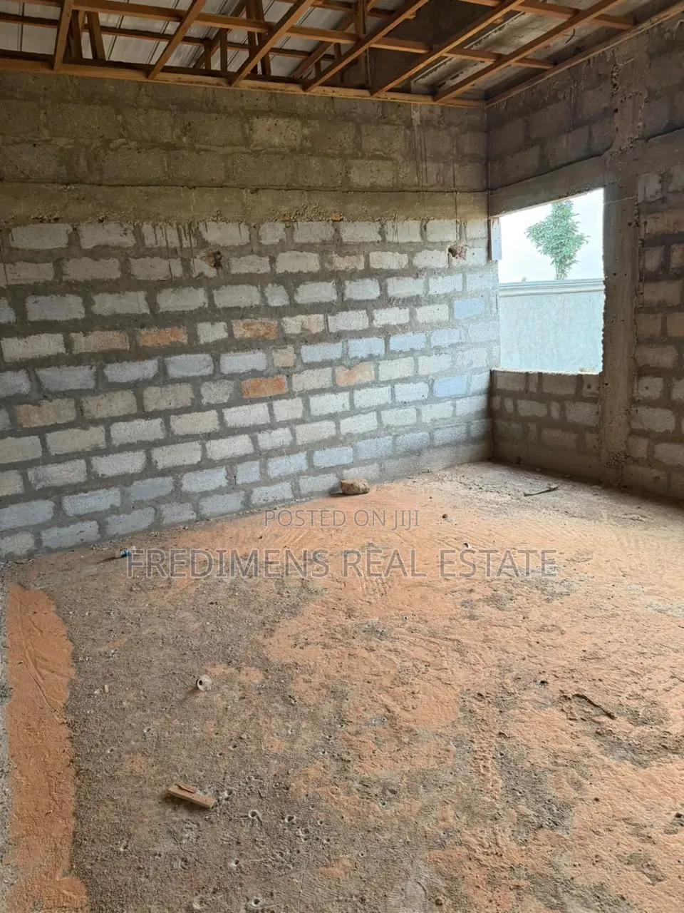 3bdrm House in Fredimens Real, Atwima Kwanwoma for sale