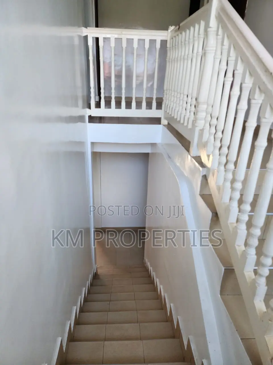 5 Bedroom House With 2bed Outhouse in Haatso.