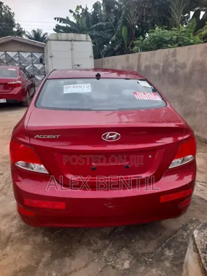 Hyundai Accent 2016 Red
