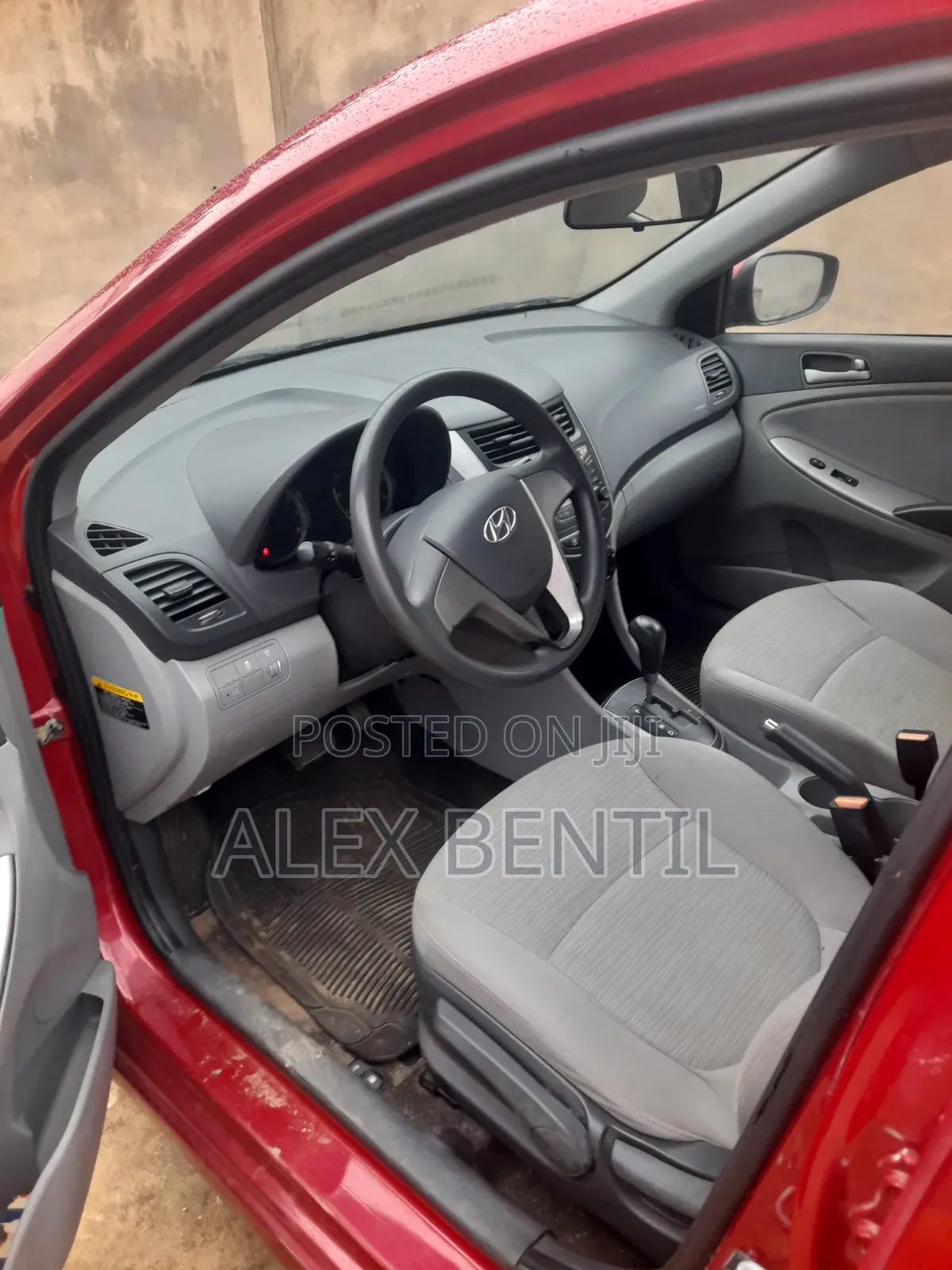 Hyundai Accent 2016 Red