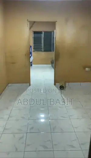 1bdrm Room & Parlour in Malejor for rent