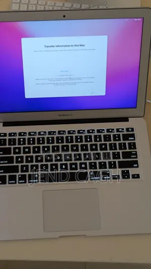 Laptop Apple MacBook Air 8GB Intel Core i5 SSD 256GB