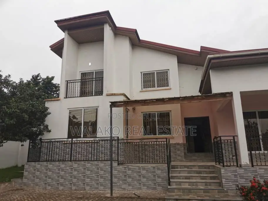7bdrm House in Kwabenya for rent