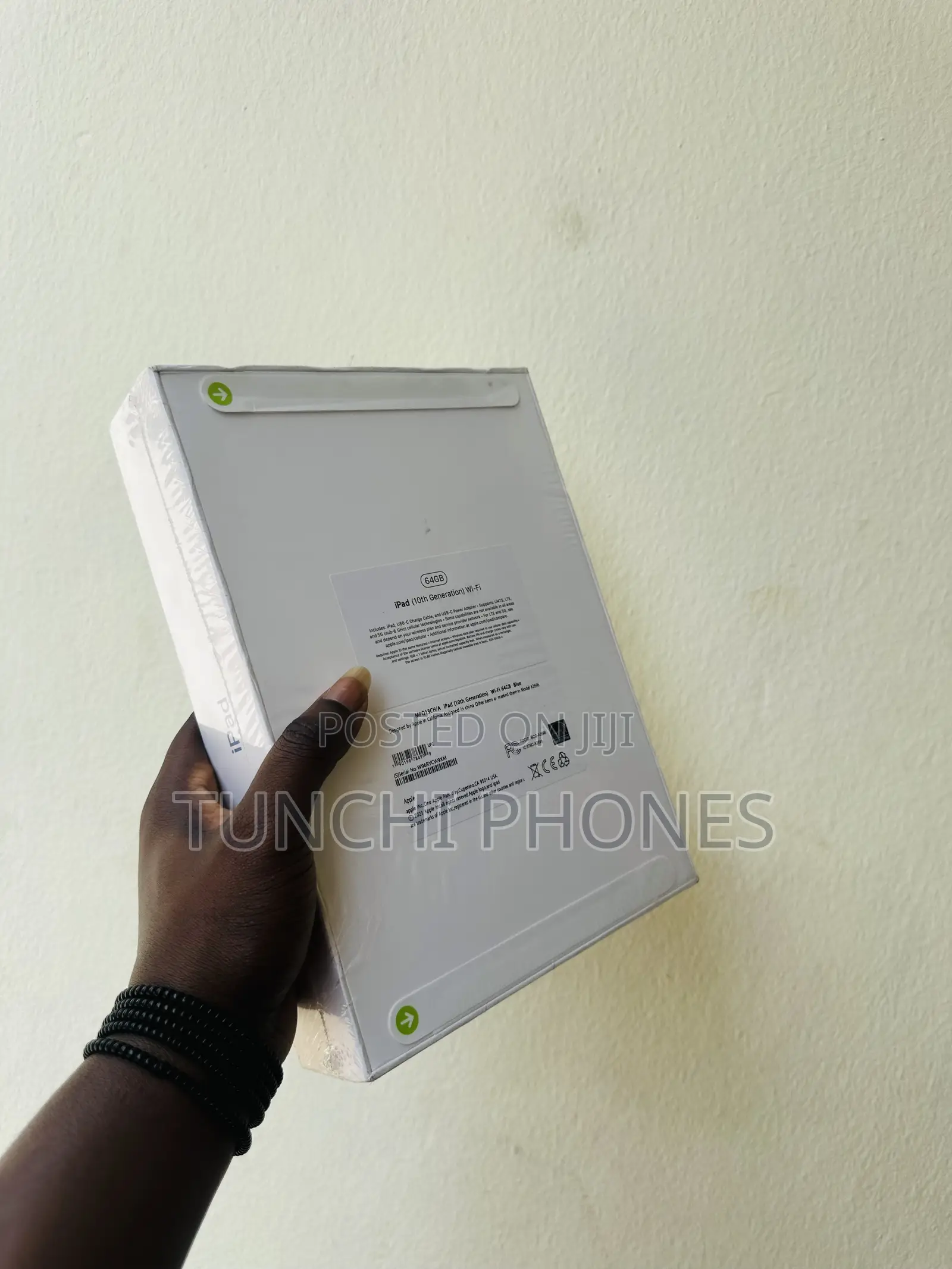 New Apple iPad (2022) 64 GB Blue