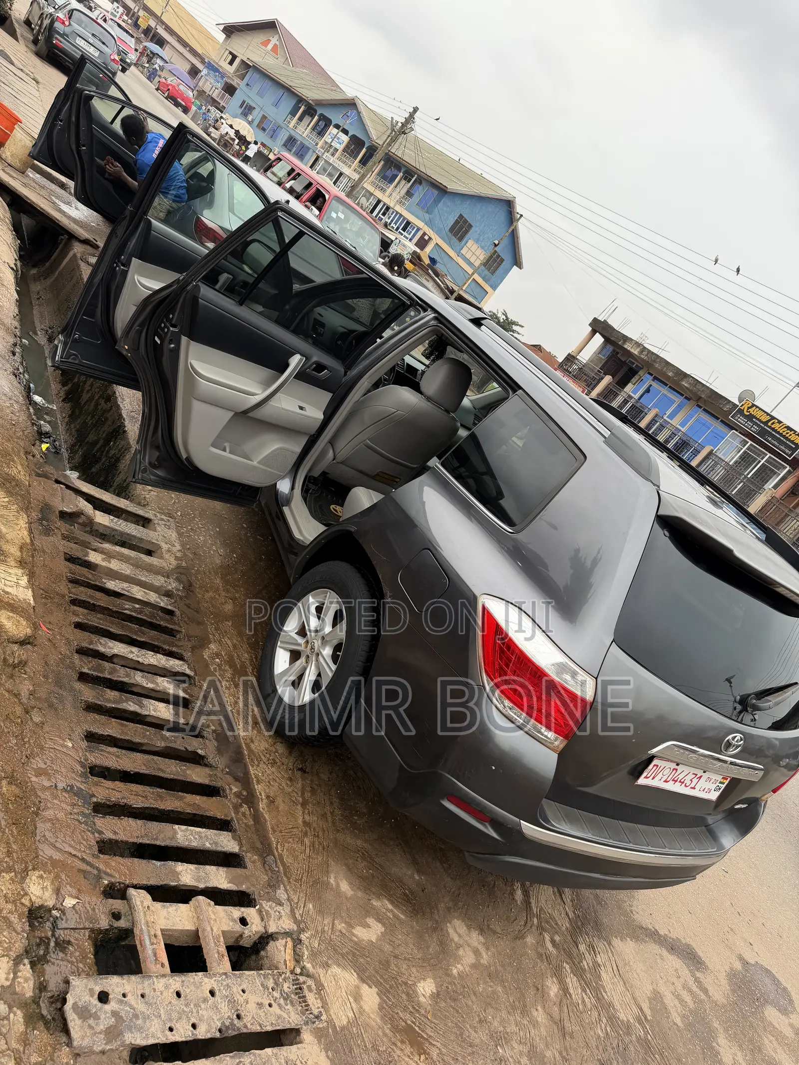 Toyota Highlander 2012 Gray