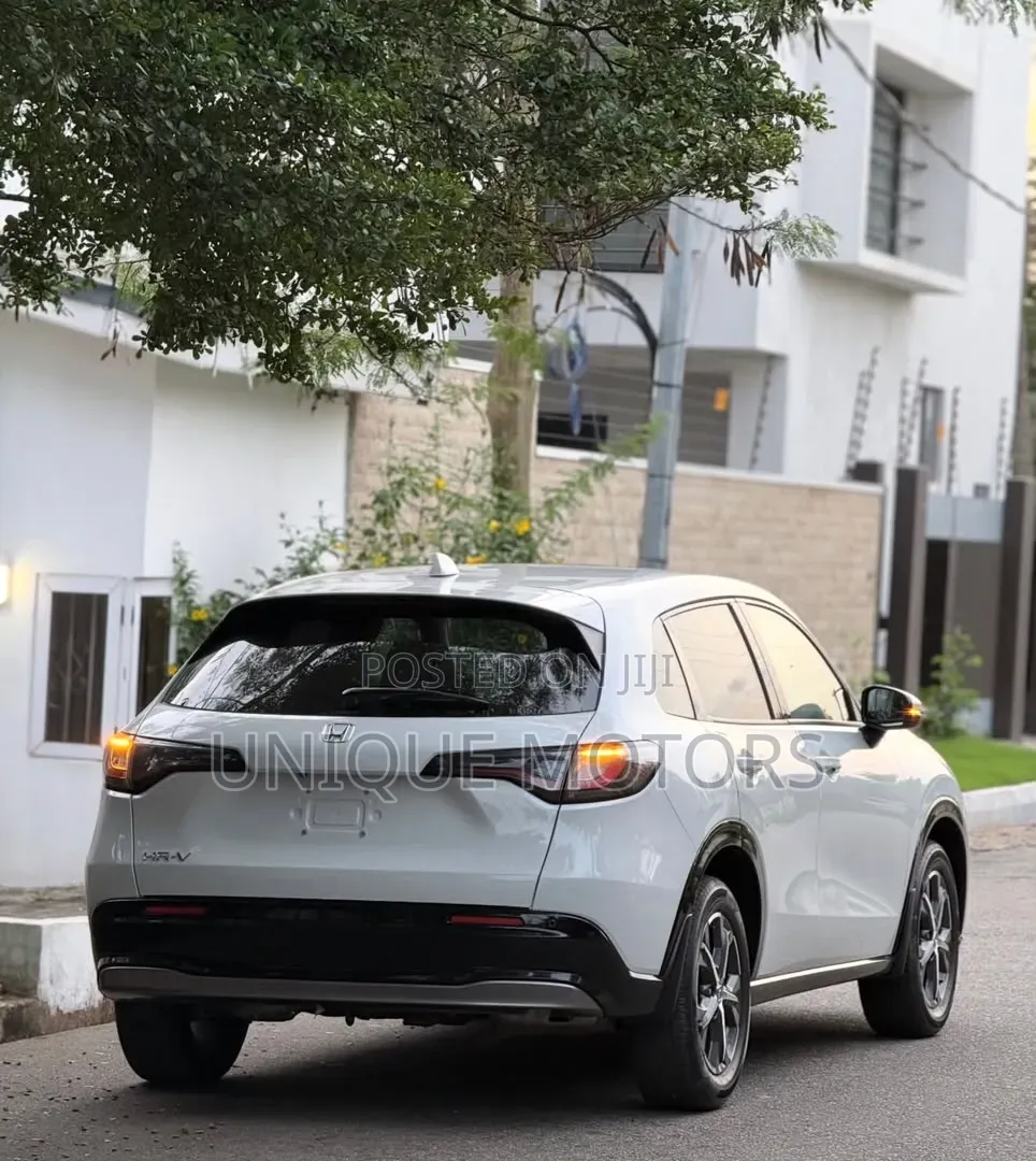 Honda HR-V 2024 White