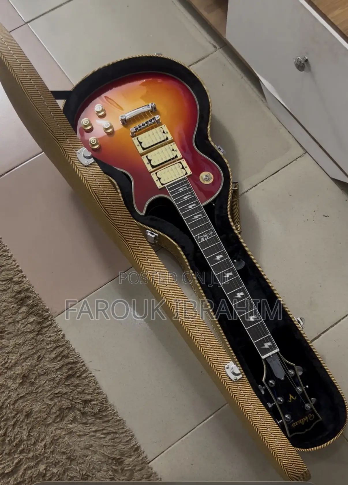 Gibson Guitar