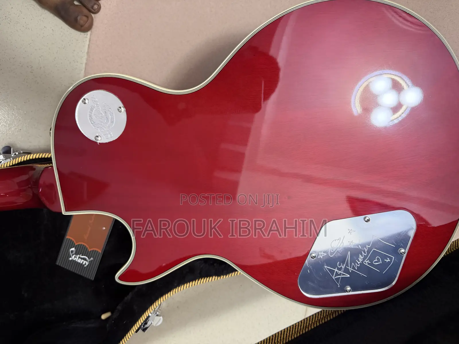 Gibson Guitar
