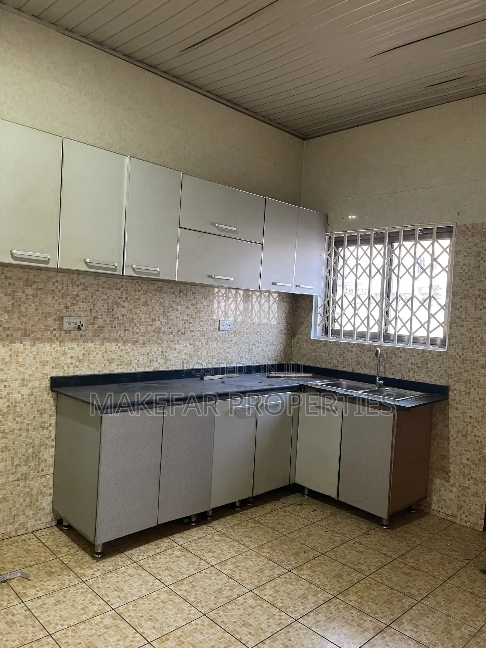 2bdrm House in East Legon for rent