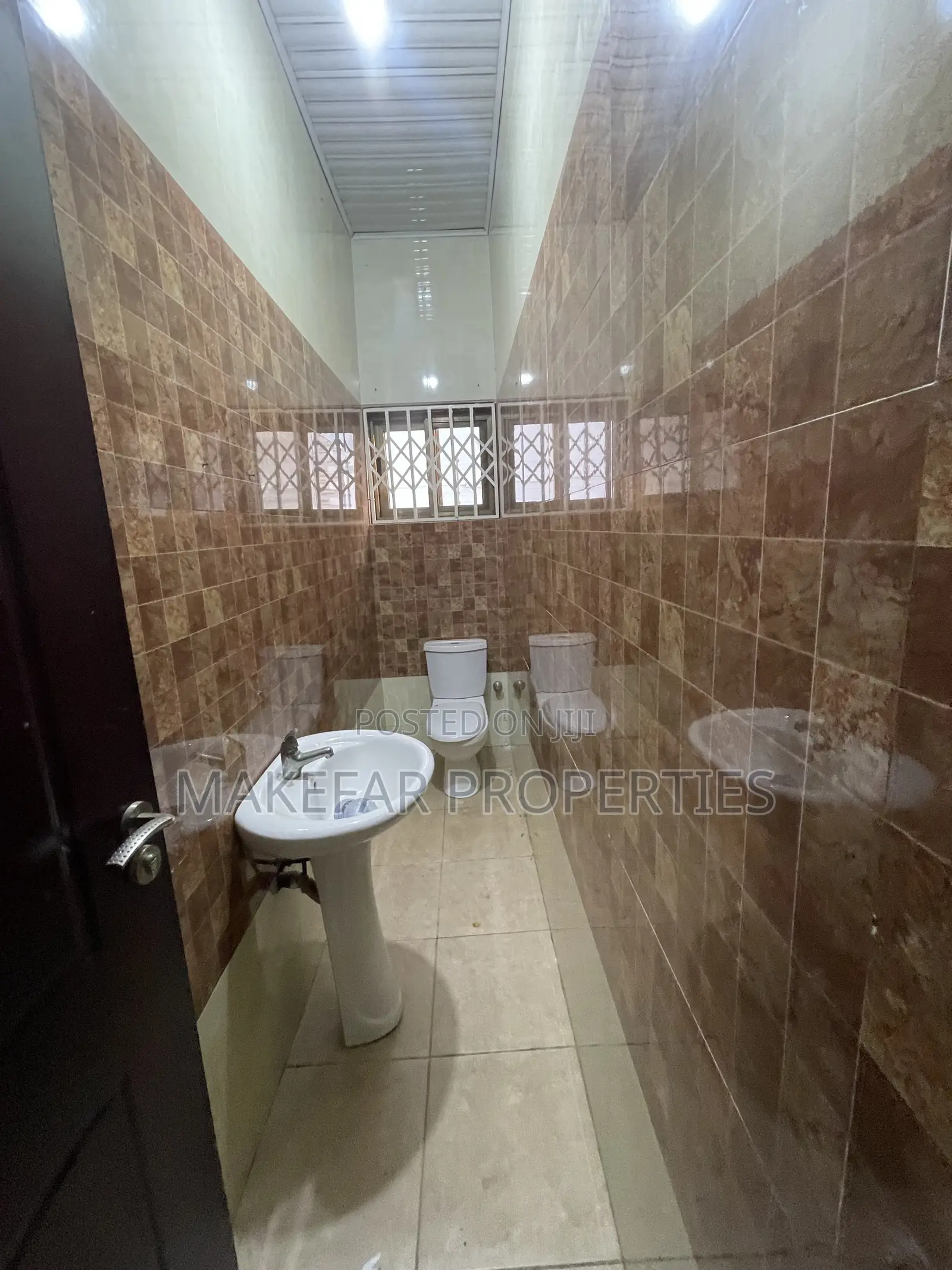 2bdrm House in East Legon for rent