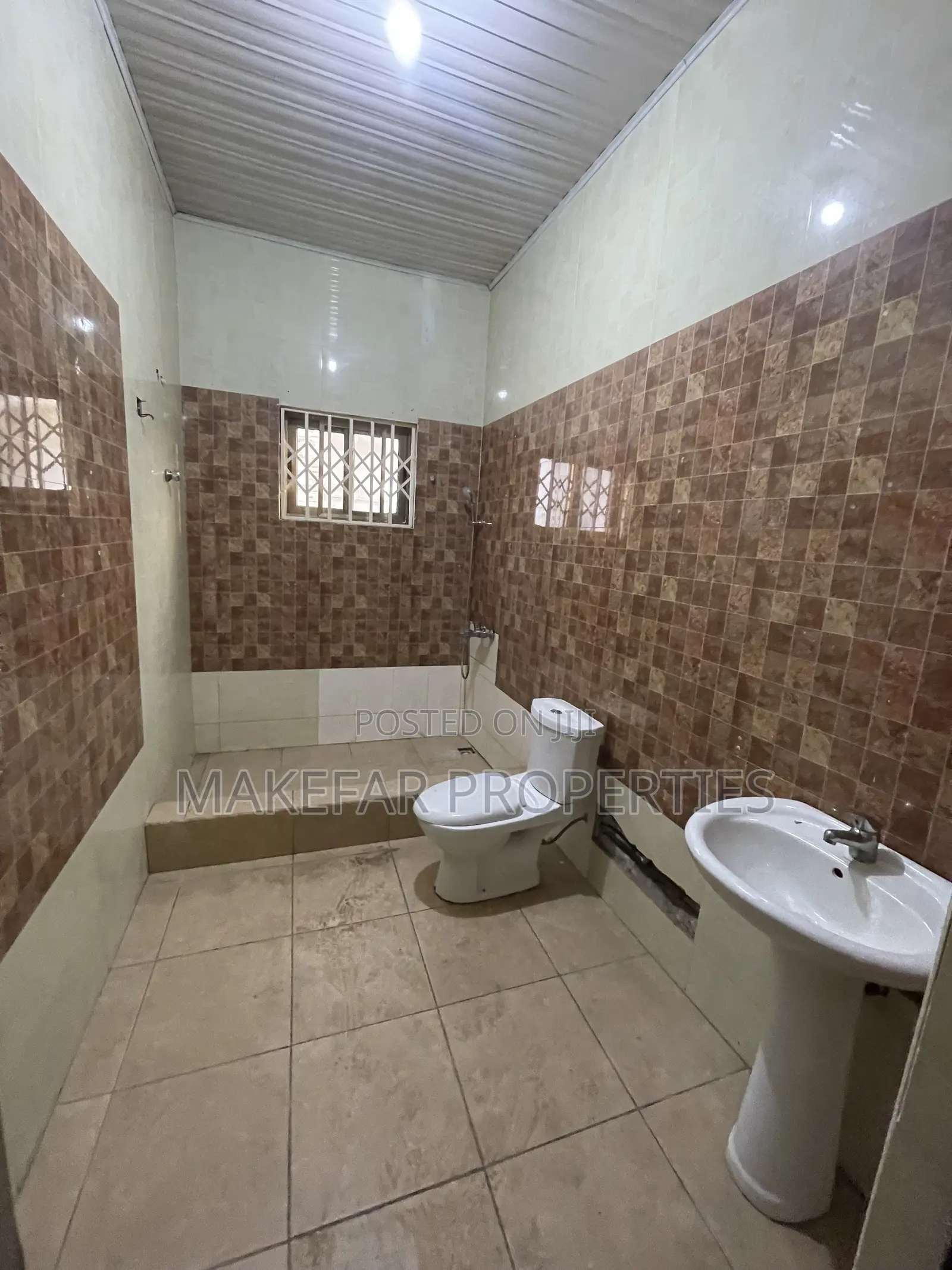 2bdrm House in East Legon for rent