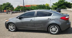 Kia Forte 2018 Beige