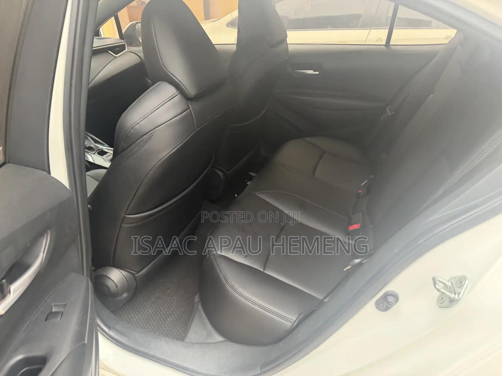 Toyota Corolla 2022 White