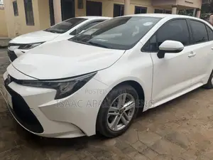 Toyota Corolla 2022 White