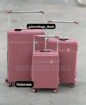Premium Quality 3set Luxury Wide Handle Unbreakable Traveling Bag.